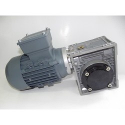 Motoreduktor SMI63/i15/1,5kW/1400